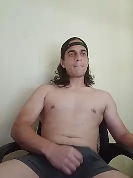 randomzombie27 online show from April 5, 2026, 12:35 pm