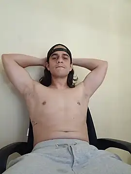 randomzombie27 online show from April 19, 2026, 12:59 pm