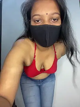 Monika 6999 online show from May 11, 2026, 8:31 am