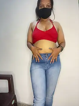 Monika 6999 online show from May 19, 2026, 6:03 pm