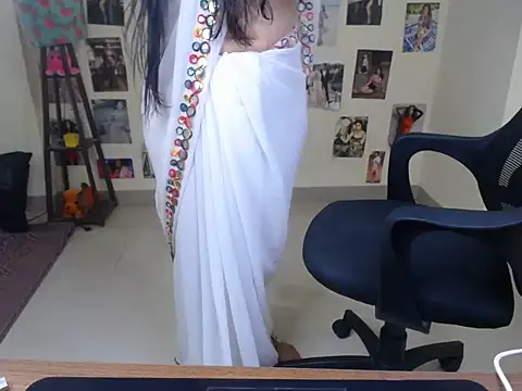 Snapshot of Kinky_babyy chatting on July 9, 2026, 5:33 am Kinky babyy online show from July 9, 2026, 5:33 am