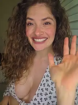 Snapshot of CelineBoyer_ chatting on June 27, 2026, 8:25 pm CelineBoyer online show from June 27, 2026, 8:25 pm