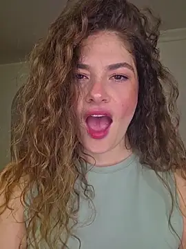 Snapshot of CelineBoyer_ chatting on July 19, 2026, 11:30 pm CelineBoyer online show from July 19, 2026, 11:30 pm