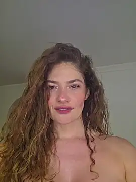 Snapshot of CelineBoyer_ chatting on July 25, 2026, 7:44 pm CelineBoyer online show from July 25, 2026, 7:44 pm