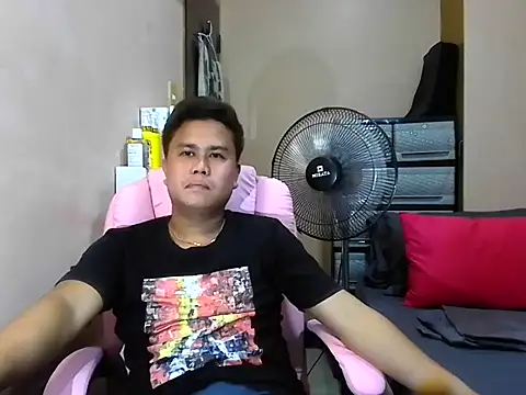 tipsy butter online show from June 17, 2026, 1:23 pm