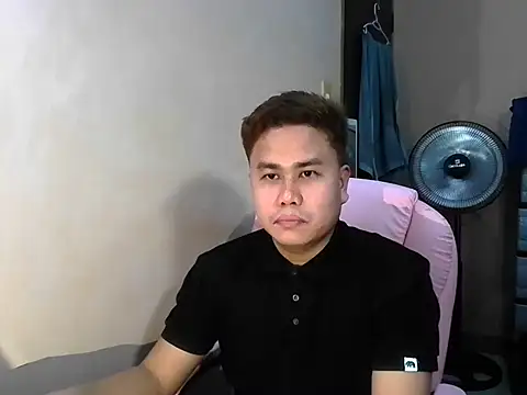 tipsy butter online show from July 24, 2026, 1:09 pm