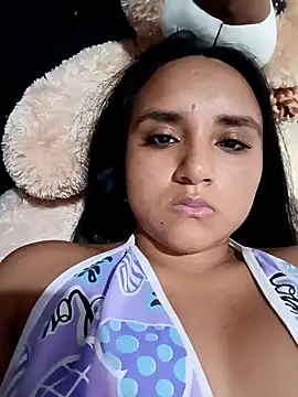 Valentina Narvaez online show from May 6, 2026, 7:41 pm