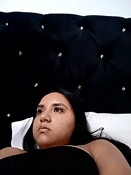 Valentina Narvaez online show from May 8, 2026, 7:41 pm