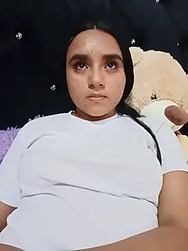 Valentina Narvaez online show from June 19, 2026, 6:12 pm