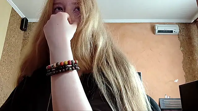 KateVibe 01 online show from May 30, 2026, 1:14 am