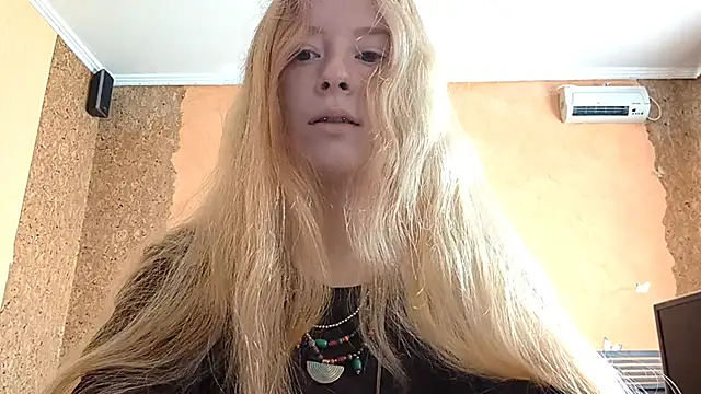 KateVibe 01 online show from May 30, 2026, 11:02 pm