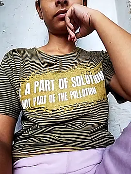 Snapshot of x_priya chatting on July 29, 2026, 9:29 am x priya online show from July 29, 2026, 9:29 am