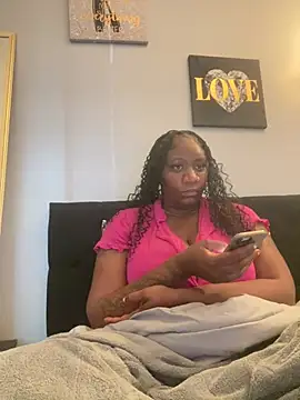 amberchill26 online show from June 30, 2026, 11:39 pm