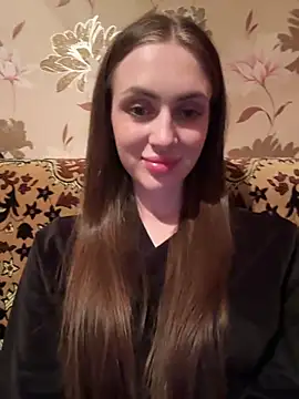 AlinaLove3213 online show from June 30, 2026, 8:54 pm