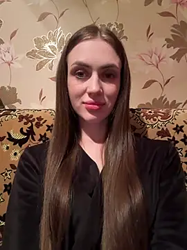AlinaLove3213 online show from July 10, 2026, 7:49 pm