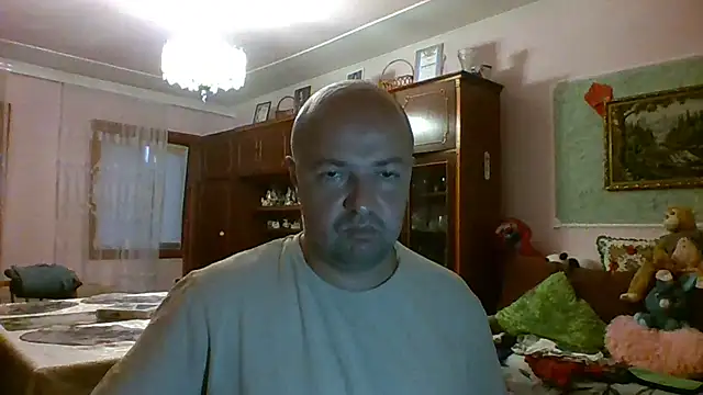 Luceriusbigass online show from July 1, 2026, 6:40 pm