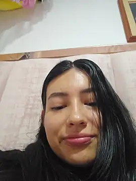 VioletRousee online show from July 15, 2026, 3:28 pm