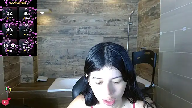 Sophie Copers online show from July 2, 2026, 2:23 pm
