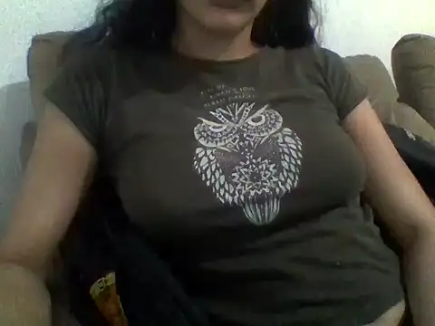 Snapshot of Lolakhaos chatting on June 17, 2026, 11:38 pm Lolakhaos online show from June 17, 2026, 11:38 pm