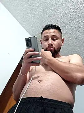 DiegoDass online show from May 5, 2026, 3:14 am