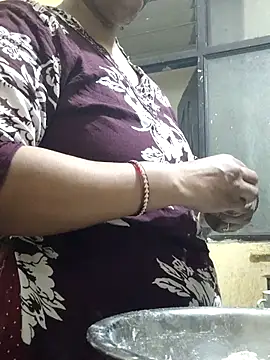 sexy payal hot online show from April 30, 2026, 5:14 am