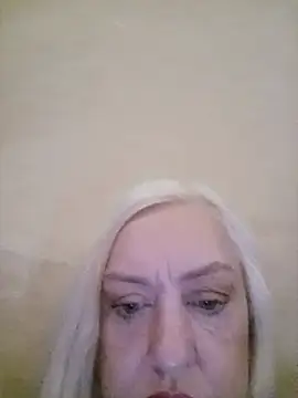 Julia20X online show from July 5, 2026, 9:38 am