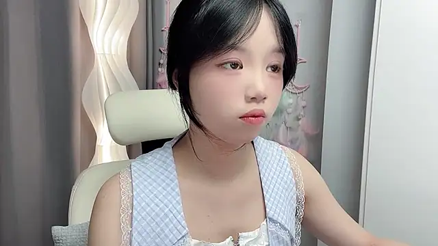 Xiaoqing00 online show from May 31, 2026, 5:59 am
