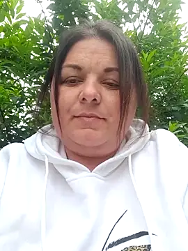 Dear Natalia online show from May 31, 2026, 5:37 am