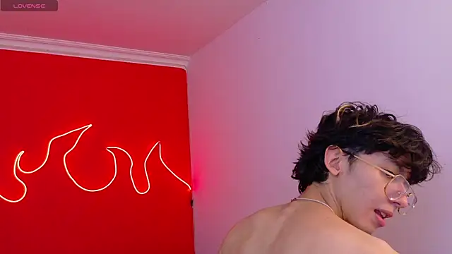 Twink Sebas7 online show from July 17, 2026, 3:35 am