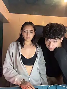 Snapshot of hotlatinocouple__ chatting on July 15, 2026, 6:40 am hotlatinocouple online show from July 15, 2026, 6:40 am