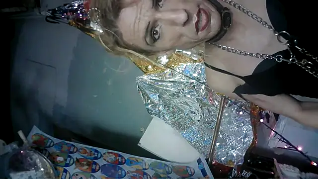 Snapshot of TgirlBrat chatting on June 14, 2026, 10:12 pm TgirlBrat online show from June 14, 2026, 10:12 pm