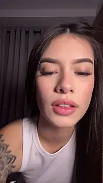 Giiasteele online show from August 5, 2026, 12:57 am
