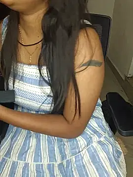 Tamilmoon006 online show from July 15, 2026, 5:56 am