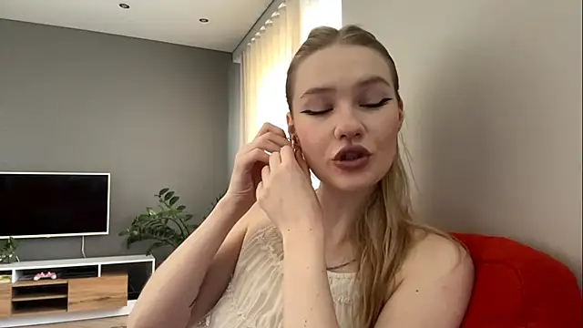 PlasaRima online show from June 14, 2026, 11:07 pm