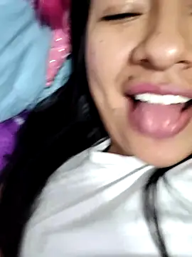 alisonnturbay online show from June 23, 2026, 4:32 am