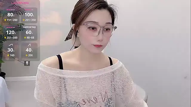 Yunxi- online show from July 12, 2026, 1:02 pm