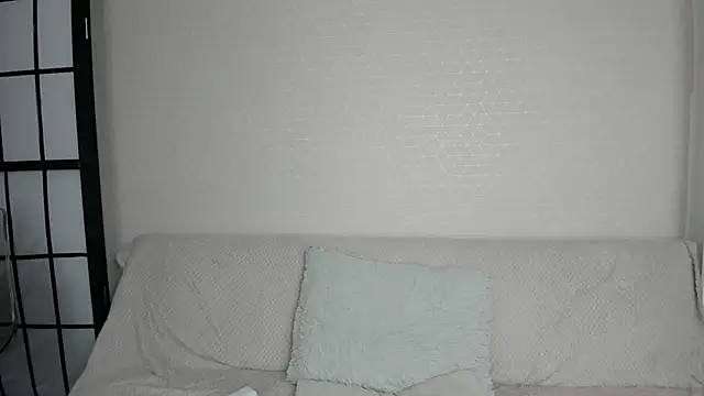 missallydoll online show from May 28, 2026, 11:07 am