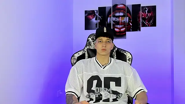eithan boy  online show from July 3, 2026, 3:02 am