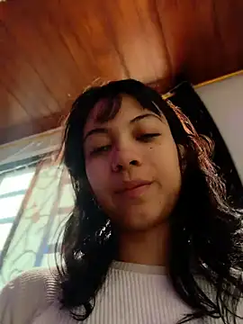 NefertitiXO online show from July 19, 2026, 4:33 pm