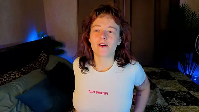 Ricki Bloom online show from July 1, 2026, 1:18 am