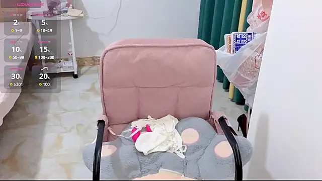 Kaixin-baobao online show from June 12, 2026, 12:15 pm