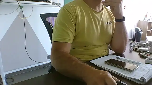 brunosso85ita online show from June 11, 2026, 1:42 pm