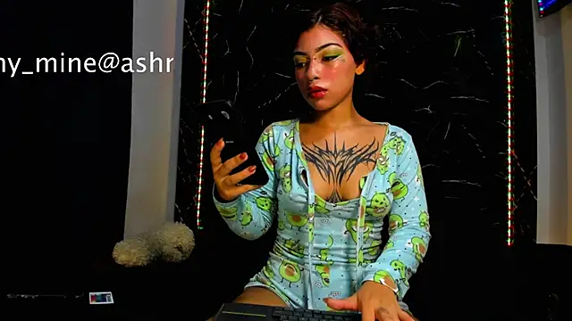 Ashnikko    online show from June 19, 2026, 1:54 am