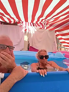 Sessoinomane online show from July 18, 2026, 12:31 pm