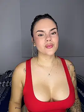 TinaMercier online show from May 16, 2026, 2:19 am