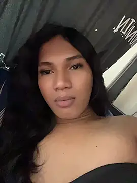 slutty aki online show from June 7, 2026, 1:43 am