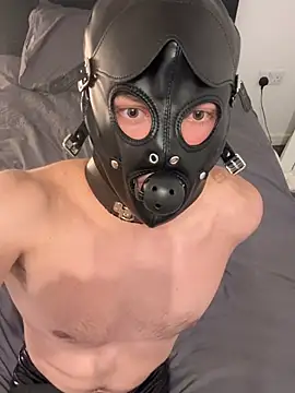 blackfurr online show from July 5, 2026, 8:27 pm