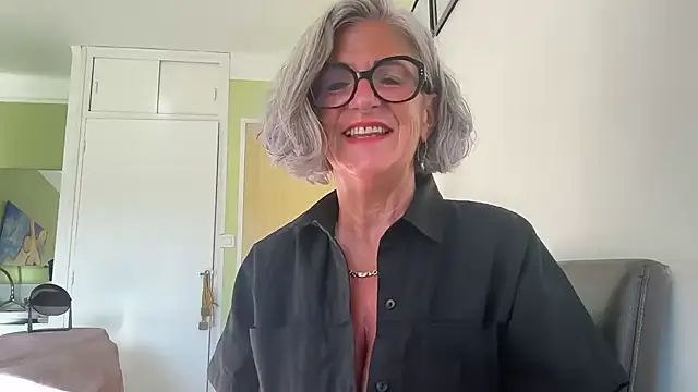 NaughtyMonicaUK online show from July 4, 2026, 6:41 am