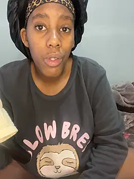 petite bee online show from July 15, 2026, 5:56 am