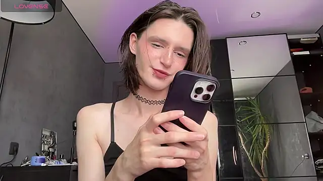 Niky Long online show from July 15, 2026, 2:00 pm